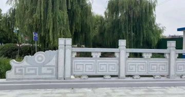 中卫 芝麻灰桥栏杆、河道栏杆安装效果