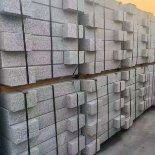 中卫 芝麻白路沿石