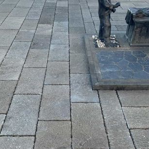 中卫仿古石铺装效果