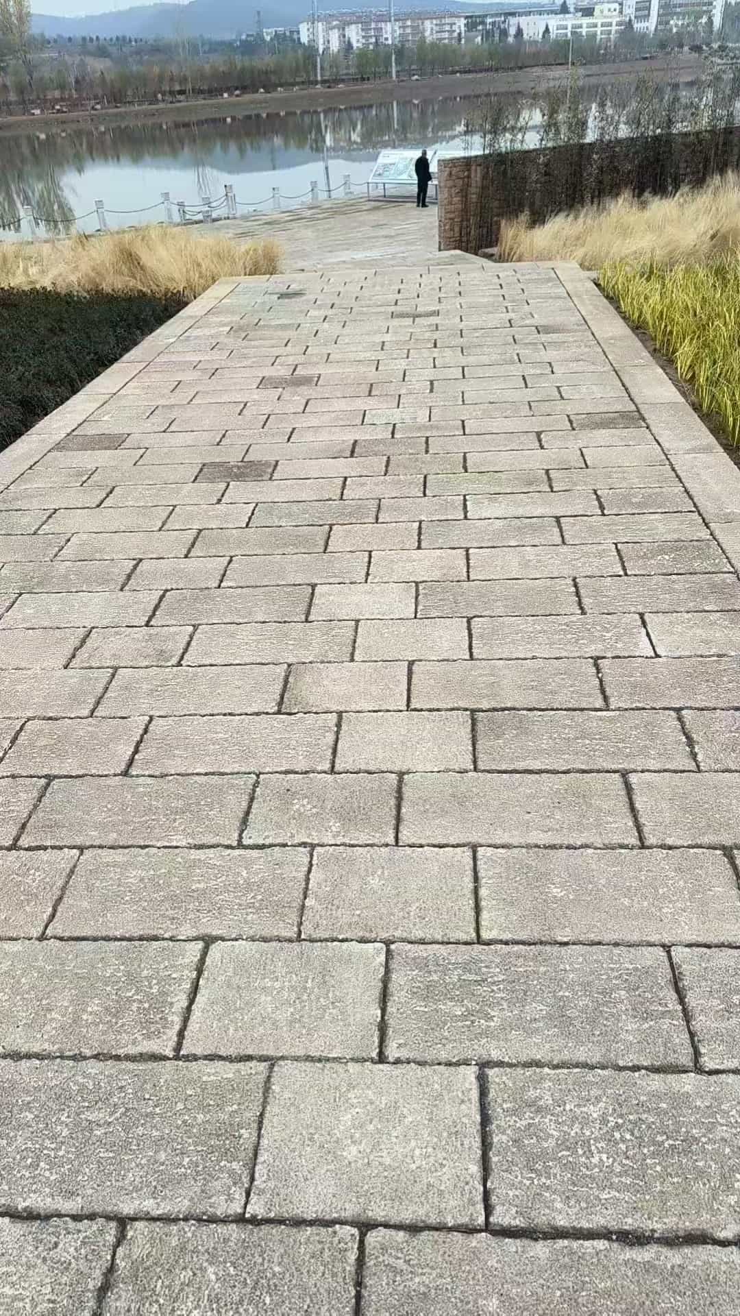 中卫仿古石铺装效果