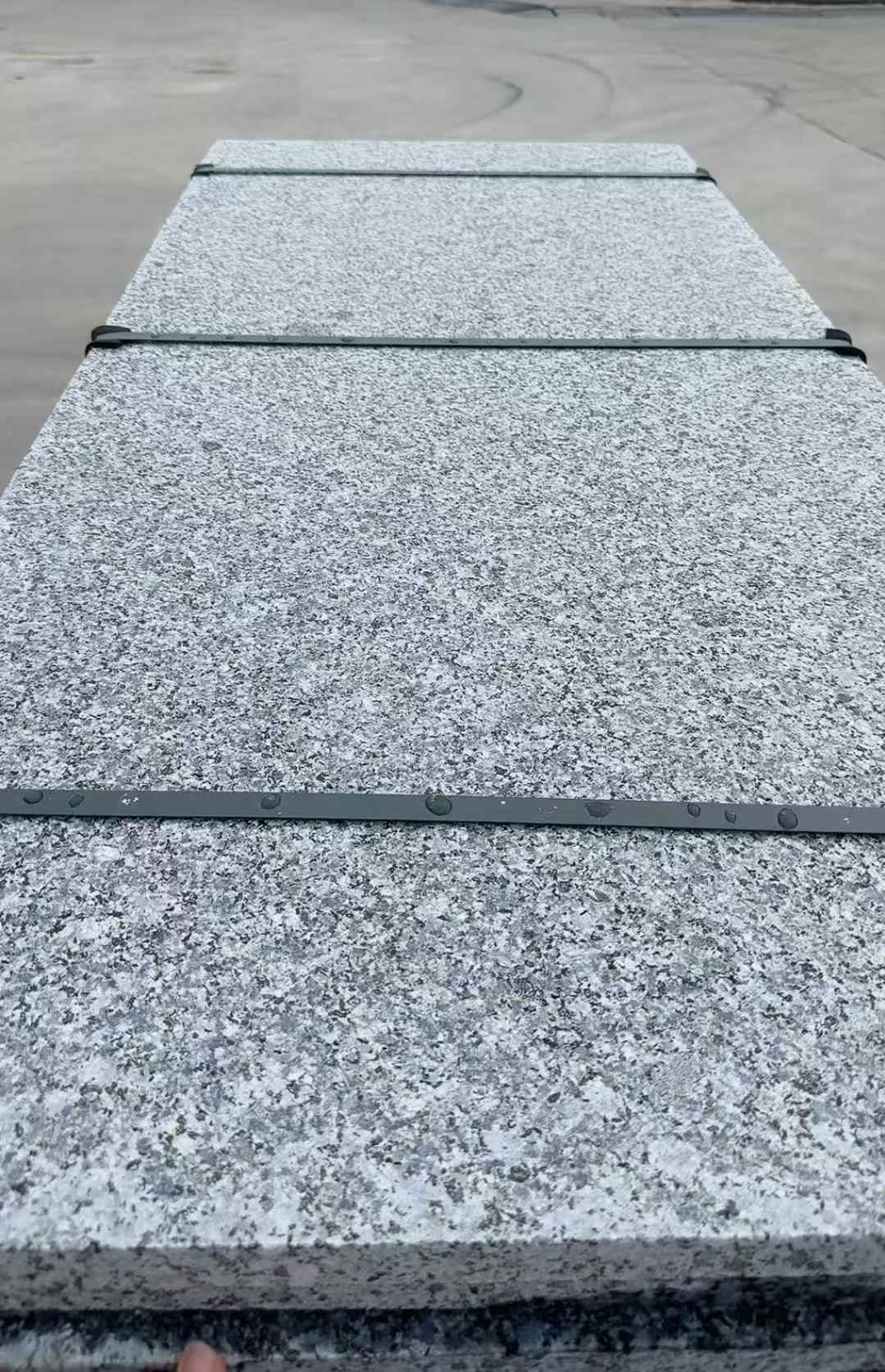 中卫 芝麻黑火烧面毛板，条板，半成品